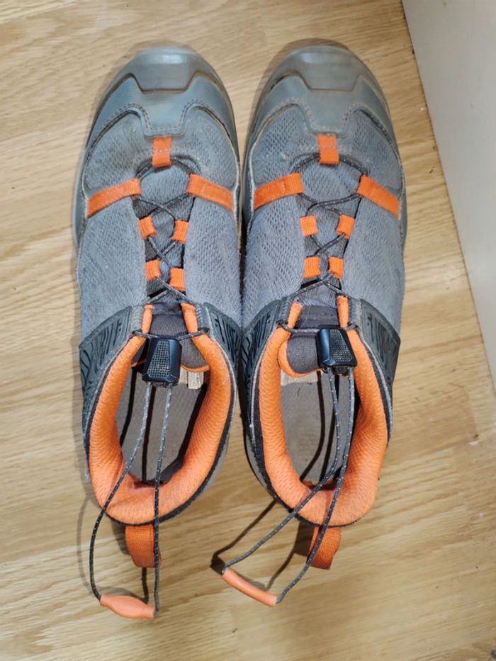 Chaussures de randonnée enfant grise et rouge taille 35 - photo numéro 7