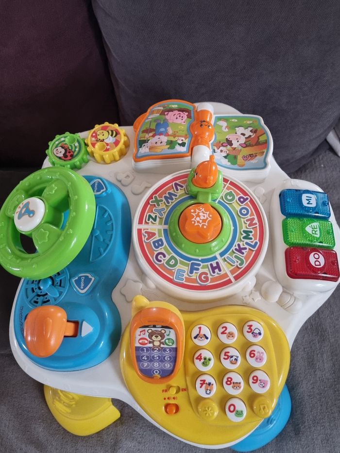 Table d'activités bilingue - photo numéro 2