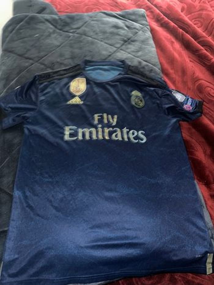 Maillot Real Madrid - photo numéro 2