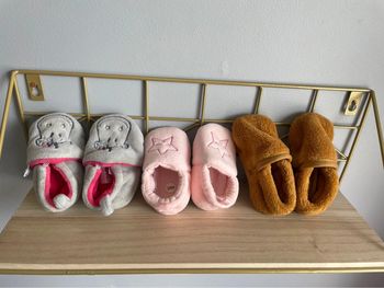 Lot de 3 paires de chaussons souples bébé fille 3-6 mois Tbe