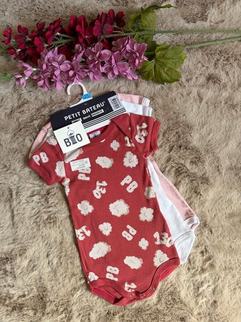 Lot de 3 bodies petit bateau manches courtes  coton 