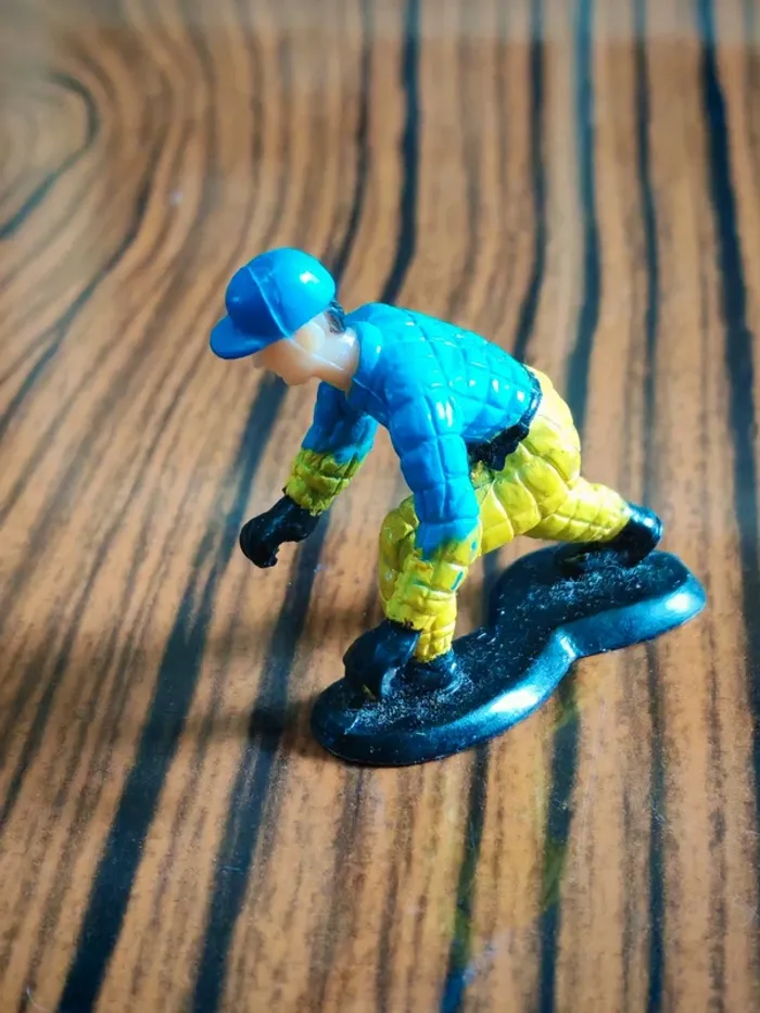 Maquette 2 bonhommes ouvrier jaune et bleu - photo numéro 5