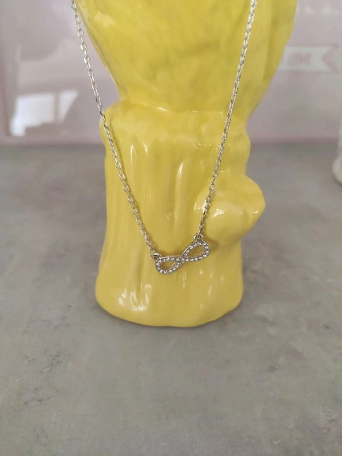Collier argenté infini - photo numéro 2