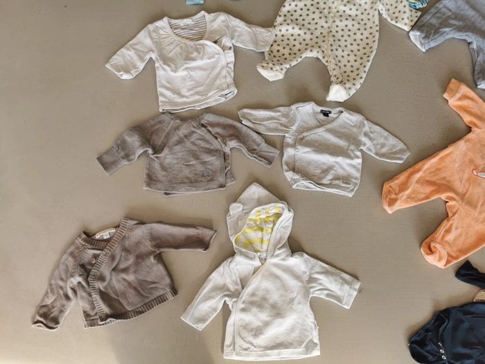 Lot vêtements 1 mois garçon hiver 20 pièces - photo numéro 4