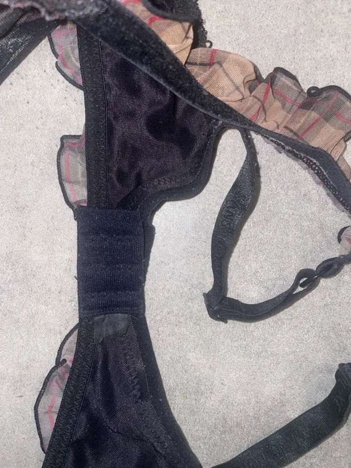 Lot de trois soutiens-gorge - photo numéro 4