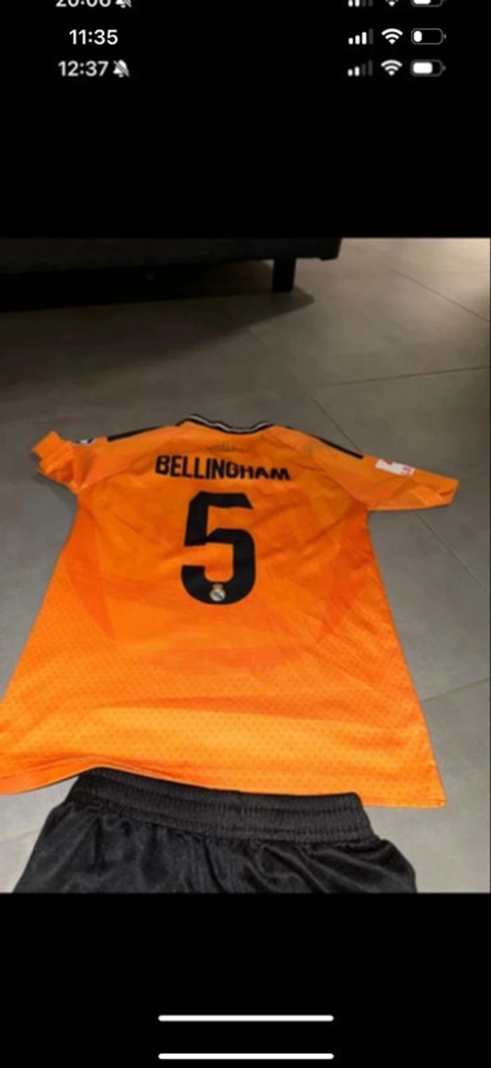 Maillot de foot taille 140 bonne etat - photo numéro 3