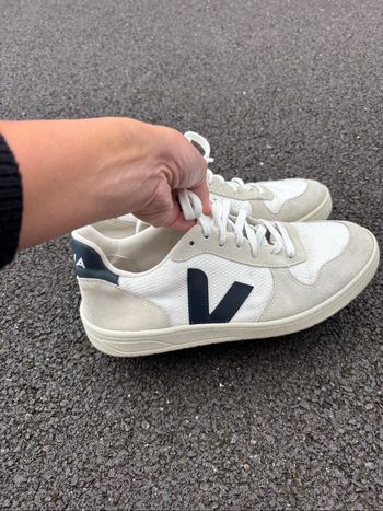 Baskets Veja excellent état