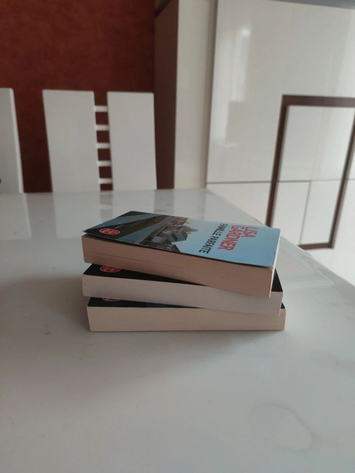 Lot 3 livres Lisa Gardner - photo numéro 4
