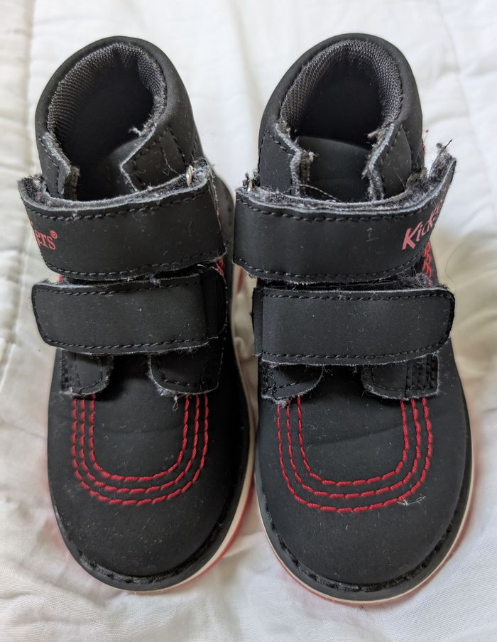 Kickers