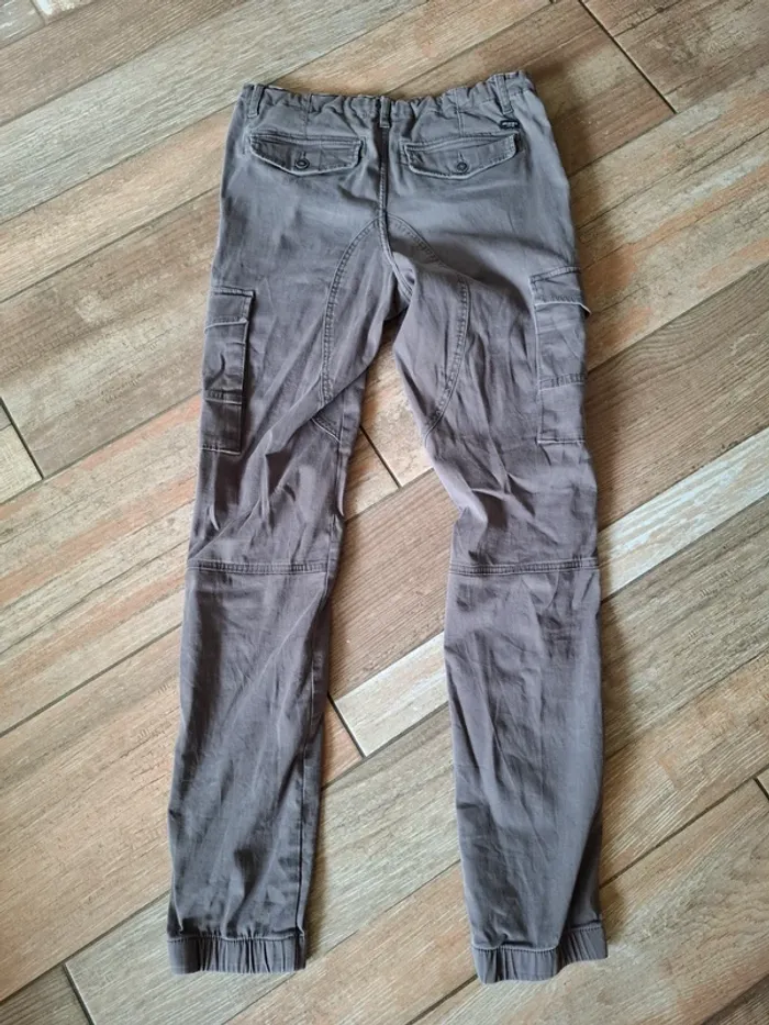 Pantalon - photo numéro 2