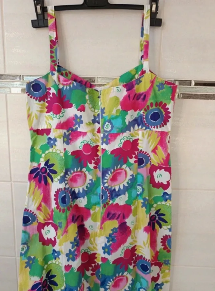 Superbe Robe bretelles t.36
100% coton multicolore - photo numéro 7
