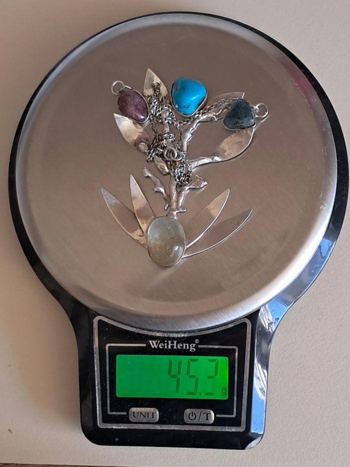 Grand pendentif pectoral argent et pierres polies - photo numéro 8