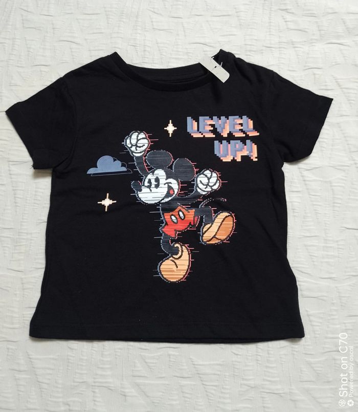 Disney t shirt noir Mickey 18 mois