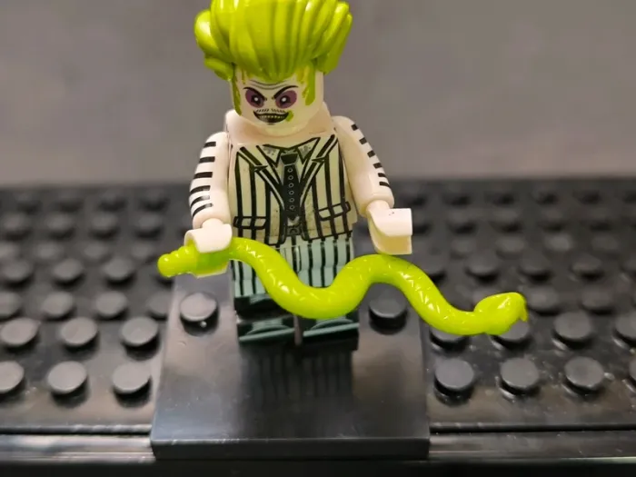 figurine type lego Beetlejuice - photo numéro 2