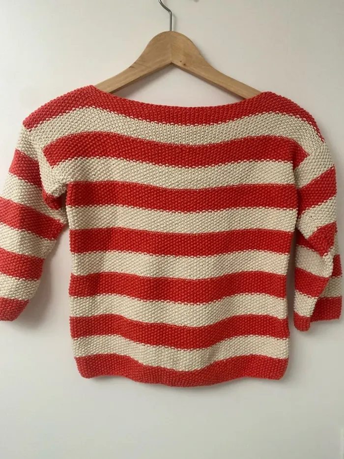 Pull 100 % fait mains