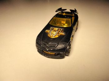 Voiture miniature Mercy Breaker Hot Wheels échelle 1/64 ; 3 inche