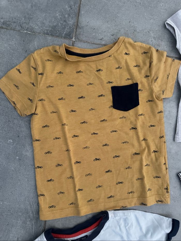 Lot de 5 T-shirts manches courtes taille 3 ans, Timberland, gémo Kiabi, un week end à la mer - photo numéro 5