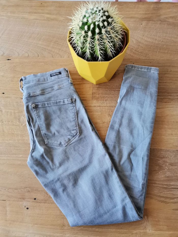 Jeans skinny gris - photo numéro 2