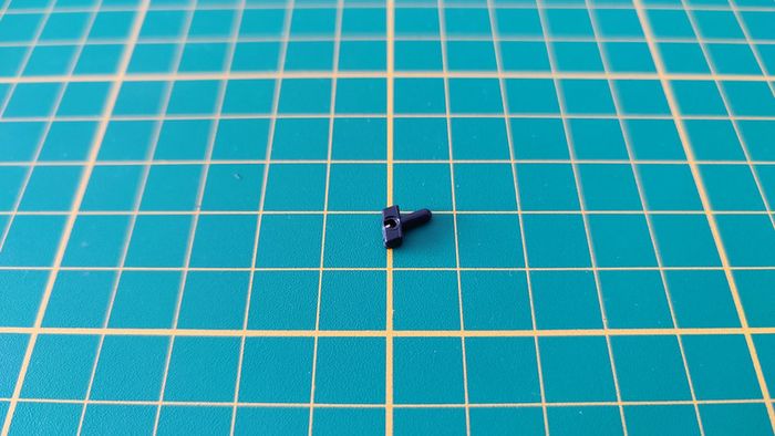 Serrure de portière droite 87C n°87 pièce détachée Porsche 911 Carrera RS 2.7 1/8 1/8ème Altaya #B37