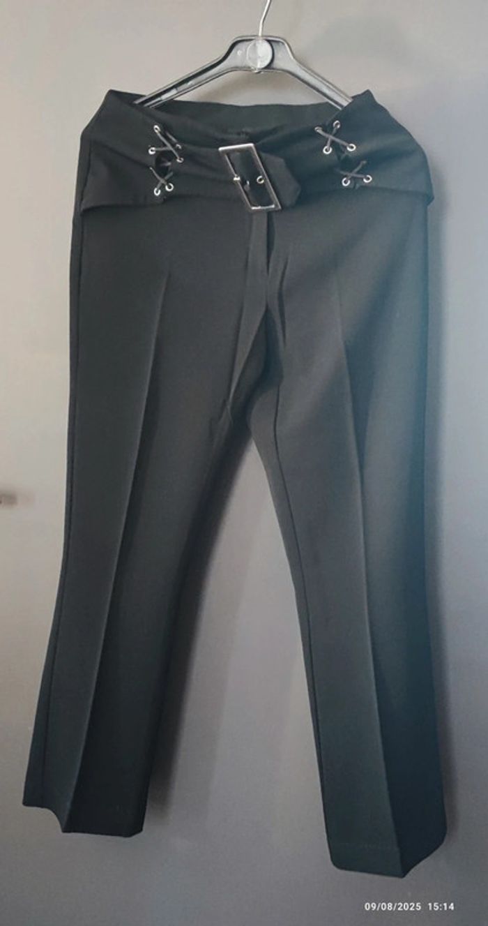 Pantalon noir ceinture intégré T36