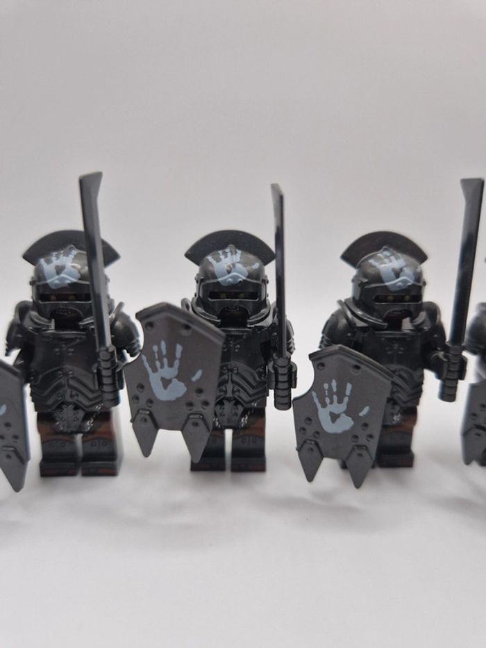 Figurines type lego 6 guerriers orcs seigneur des anneaux / hobbit - photo numéro 4