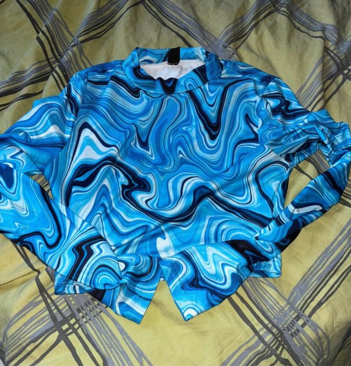 Pull bleu - photo numéro 3