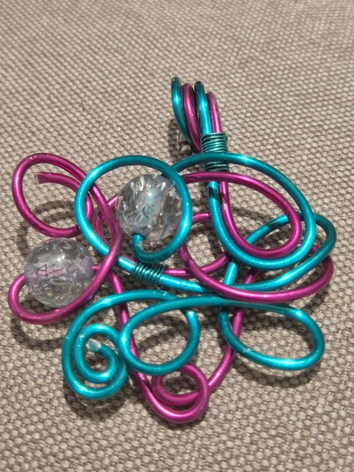 Pendentif - photo numéro 4