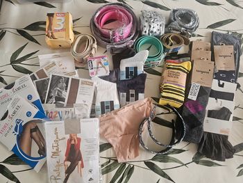 Lot revendeur N°1 - ceintures et chaussettes
