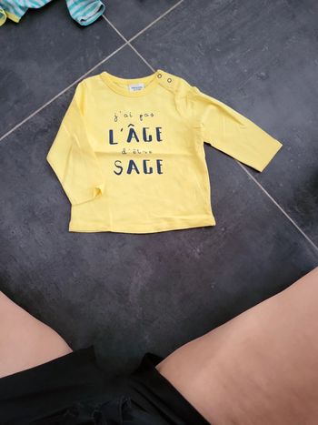 Tee-shirt longues manches neuf