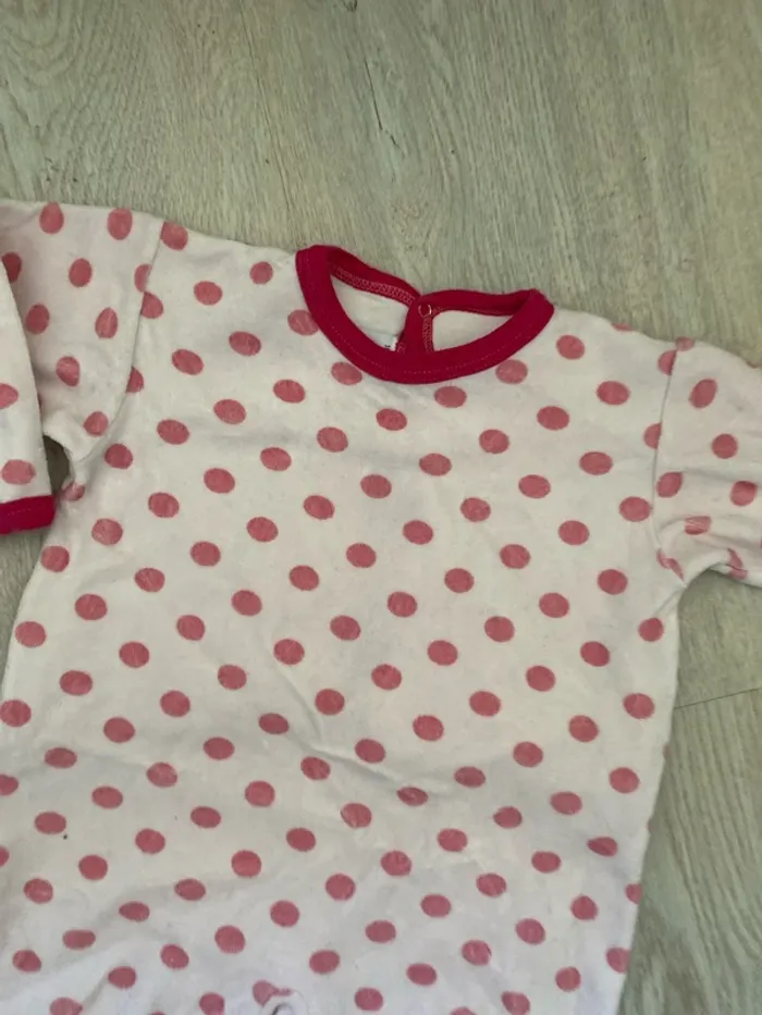 Pyjama en velours Petit Bateau taille 18 mois - photo numéro 2