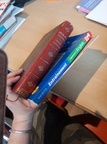 Lot de trois livre école apprendre et améliorer son anglais p o
