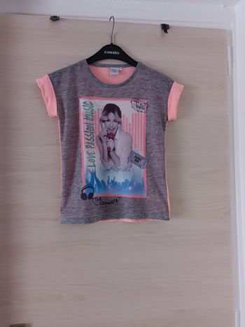 T-shirt Violetta taille 7/8 ans