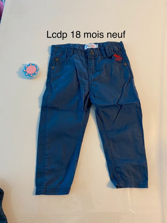 Pantalon bleu foncé Lcdp neuf 18 mois