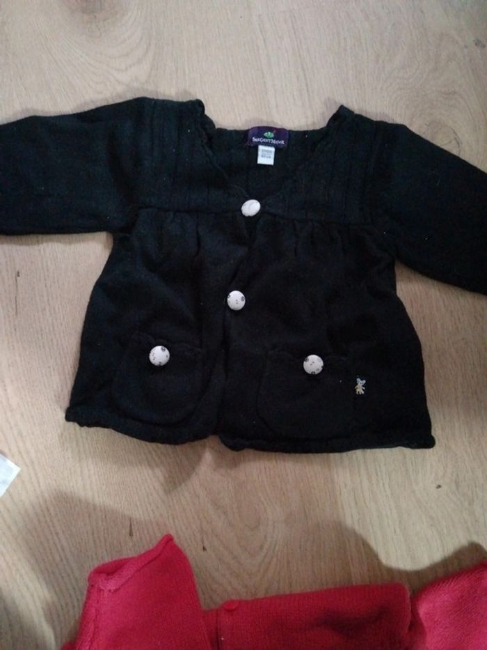 Lot 2 gilets taille 3 mois - photo numéro 4