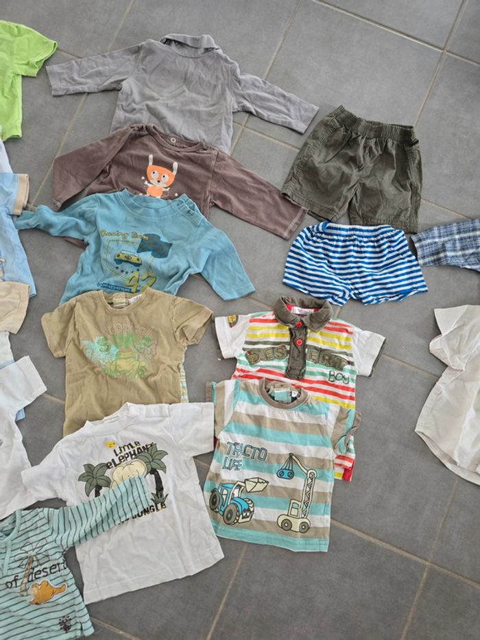 Gros lot vêtements 6 mois - photo numéro 3