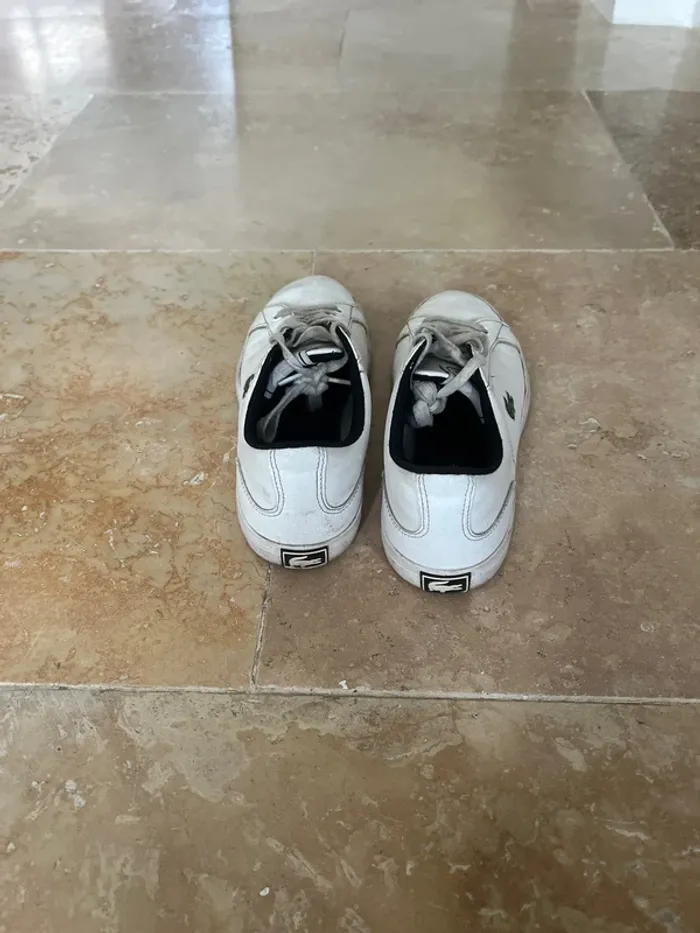 Paire de baskets Lacoste - photo numéro 4