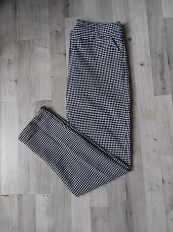 Pantalon Noir et planc