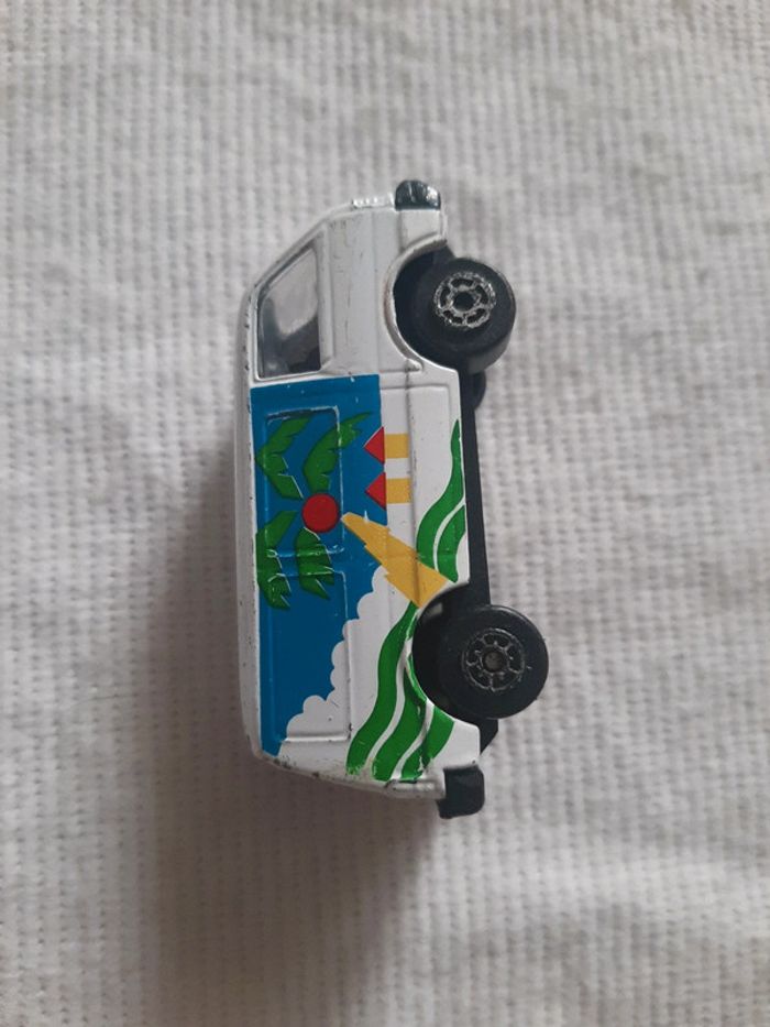 Ford Econovan blanc / palmier - photo numéro 5