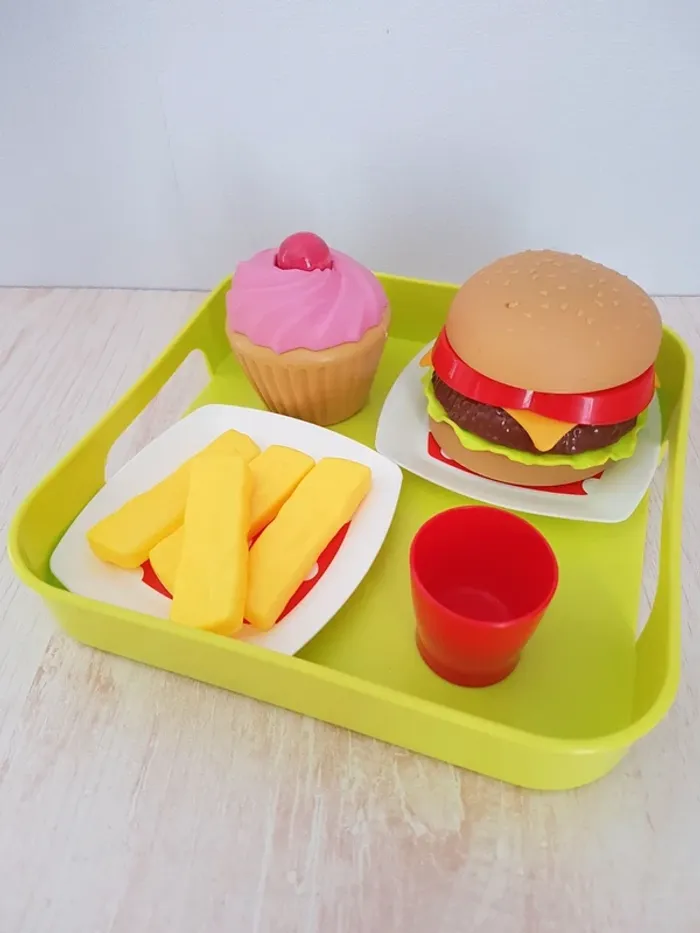Repas de fast-food, dînette et caisse enregistreuse - photo numéro 4