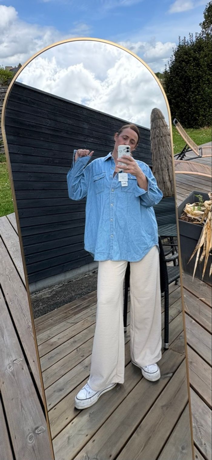 Uniqlo chemise en jean taille XXL - photo numéro 1