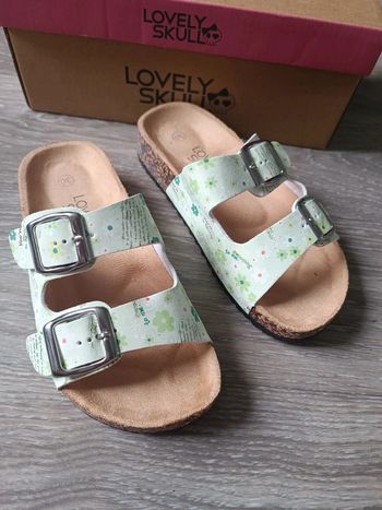 Sandales fleuries 30