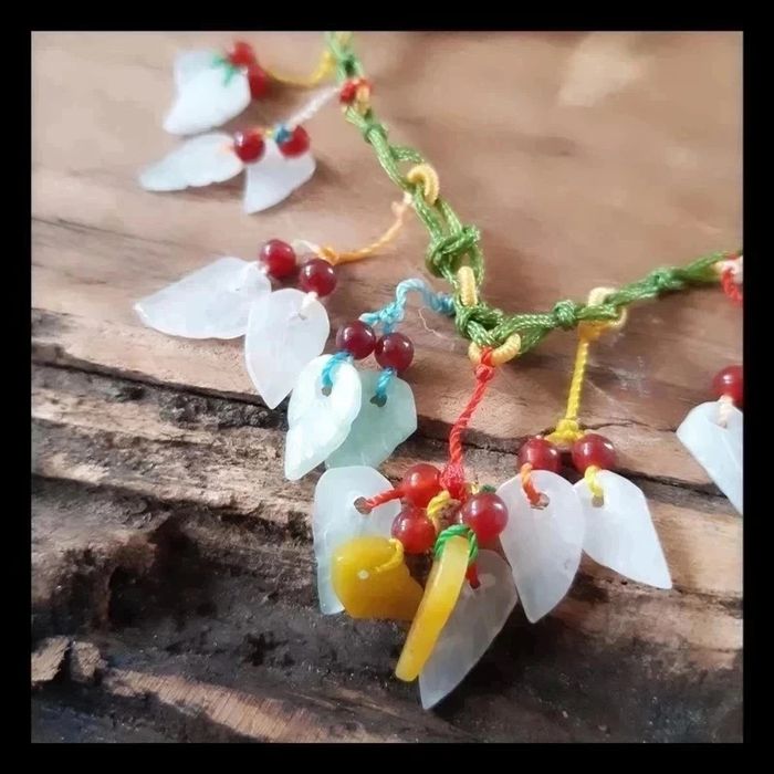 Collier ethnique nature feuille jade neuf - photo numéro 5