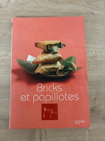 Bricks et papillotes