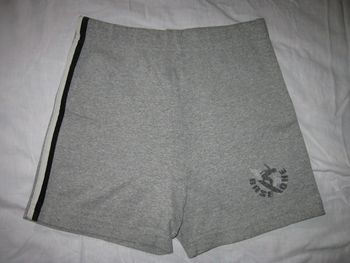 Short De Sport Taille L/M Gris Femme