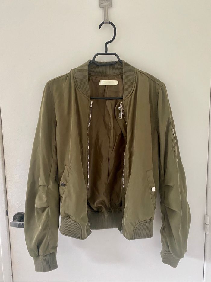 Bombers kaki