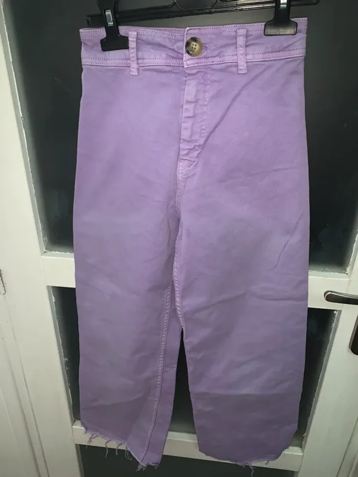 Pantalon taille 32 violet large coupe tendance franges brutes