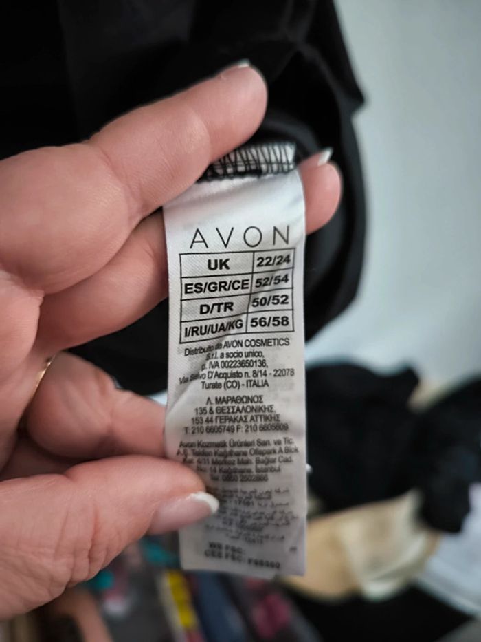Robe avec cape Avon taille 52 54neuve - photo numéro 6