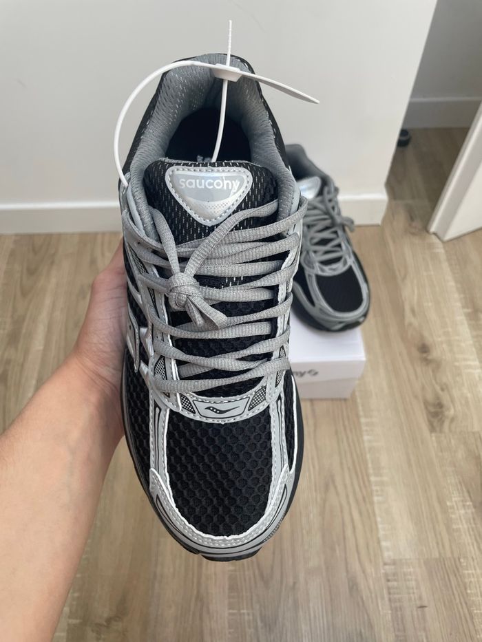 Saucony omni 9 black - photo numéro 2
