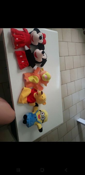 Lot de marionnettes peluches disney