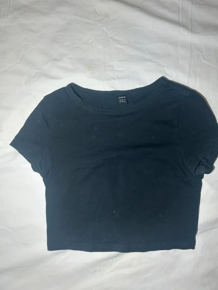 T-shirt noir shein